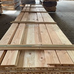 Ca. 60x Douglas dubbele Rhombus, 25x123mm, lengte 400cm